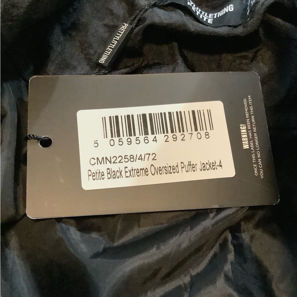 Pretty Little Thing Black Puffer oversized Jacket 4 - Picture 5 of 6